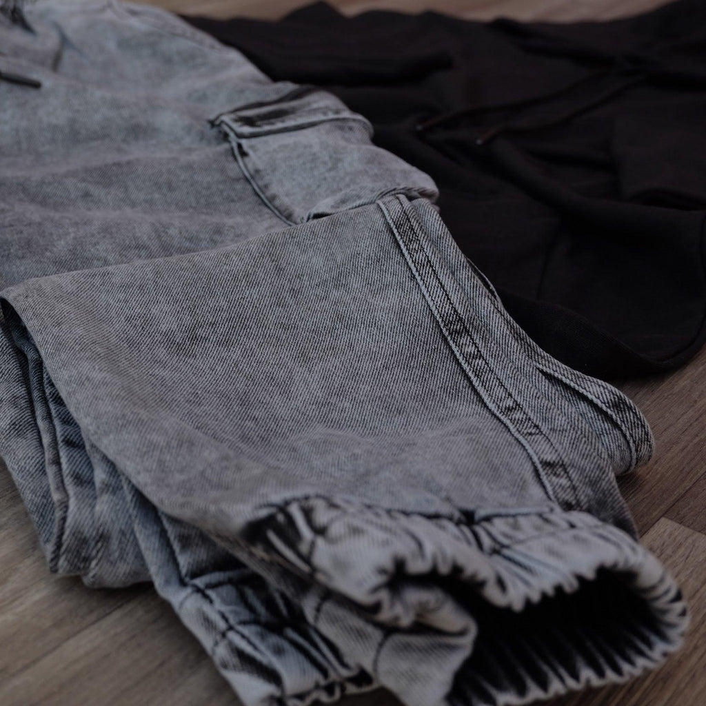 Ensemble Jean Cargo Délavé Gris + Sweat à Capuche Noir Kelmo