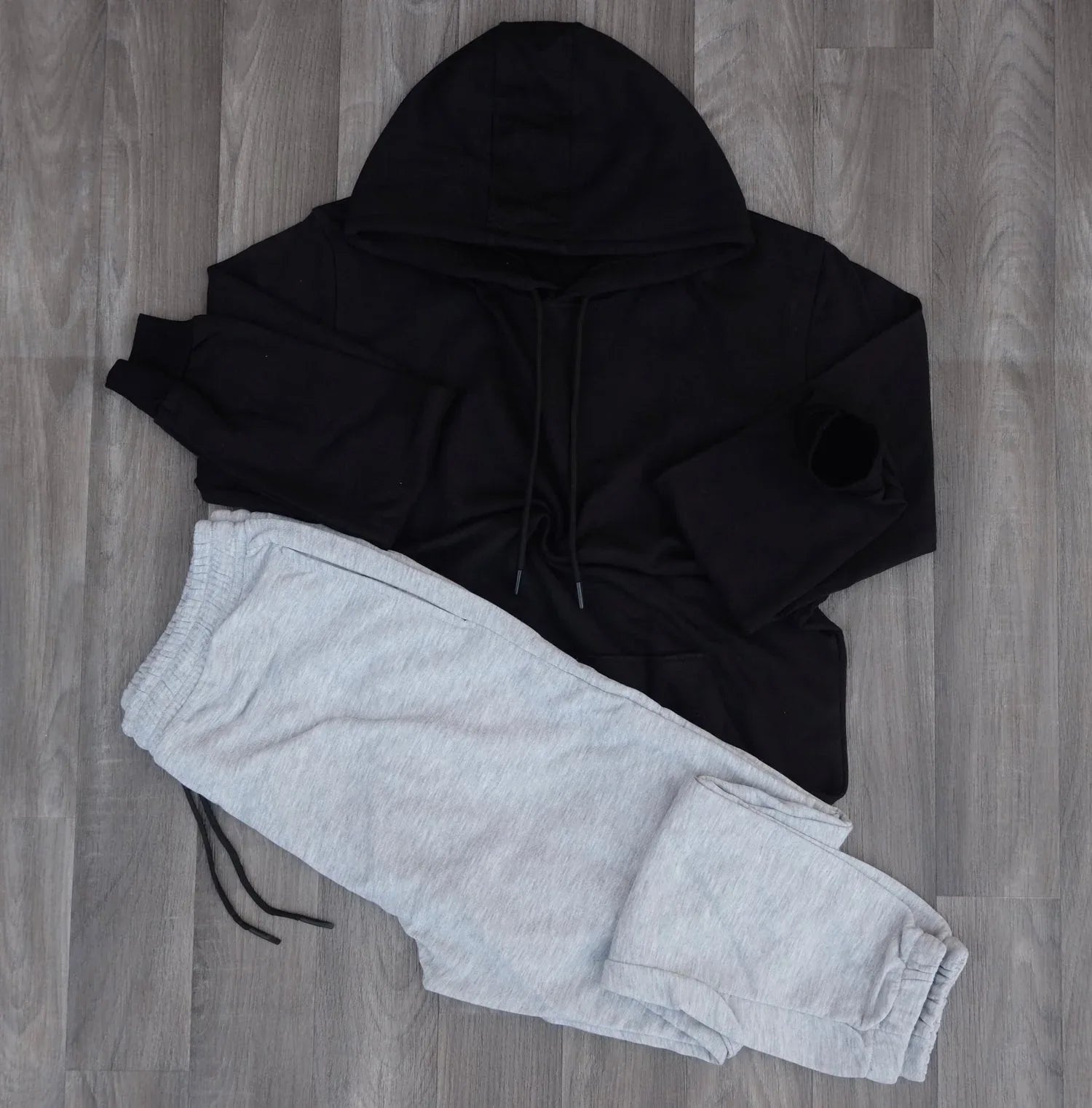 Ensemble Jogging Gris Chine Clair + Capuche Cotton Noir Kelmo